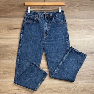 Levi's Women's Straight Leg Jeans - Classic Blue